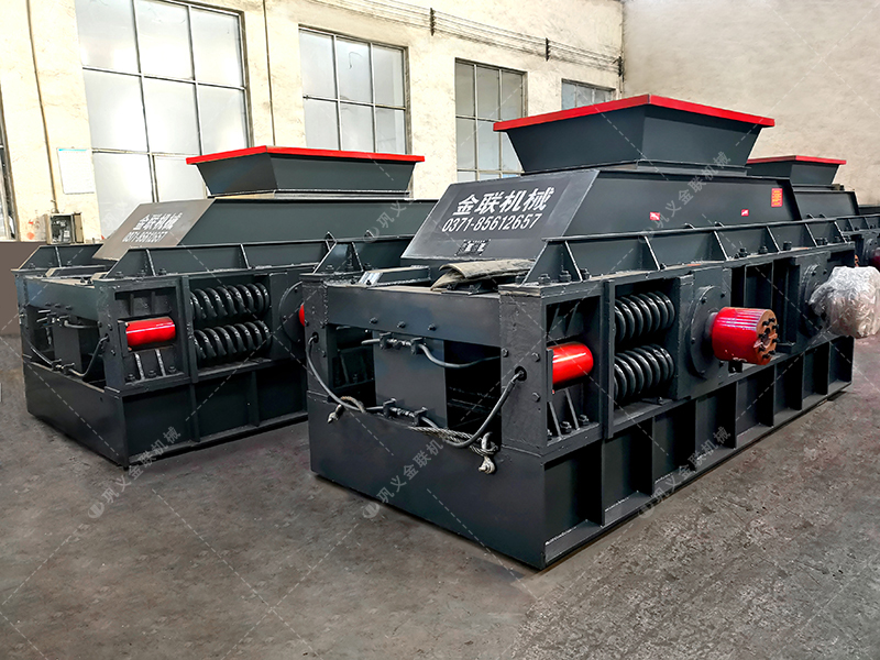 2PG1508大型对辊破碎机发货图片_发往广东清远_破碎石英砂